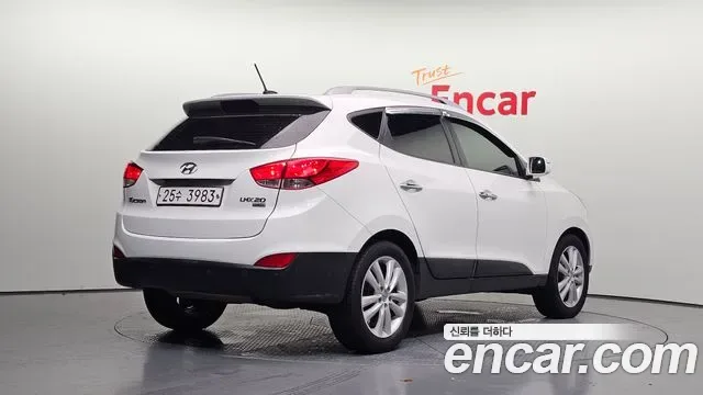 Hyundai Tucson ix, 2013 — фото 2