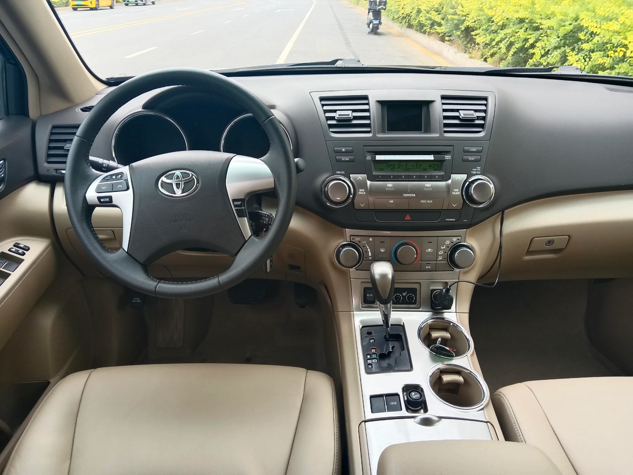Toyota Highlander, 2012 — фото 16