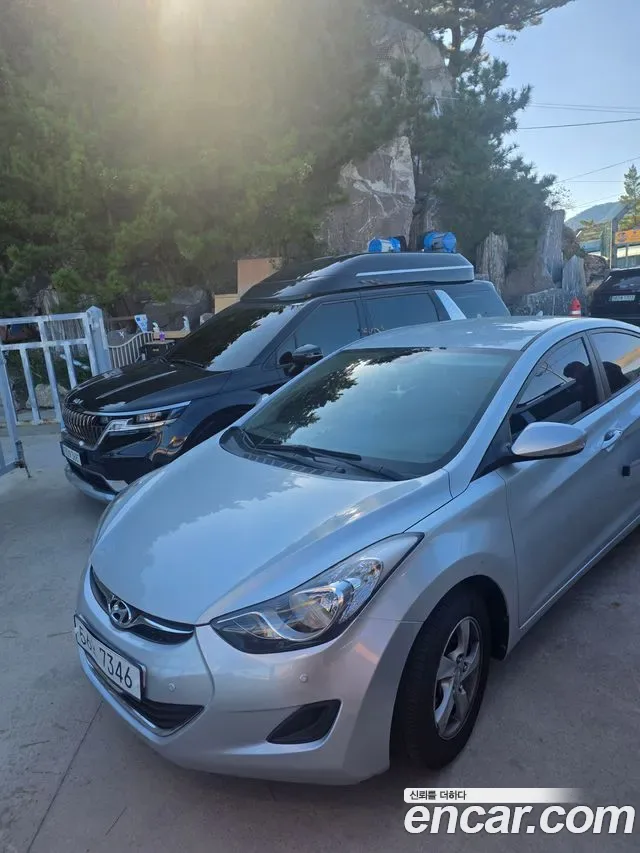 Hyundai Avante MD