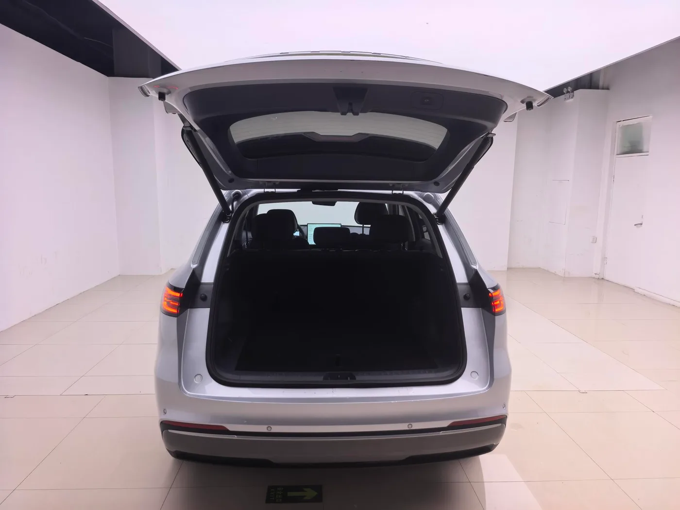 Geely Galaxy Galaxy Starship 7 EM-i, 2026 — фото 15