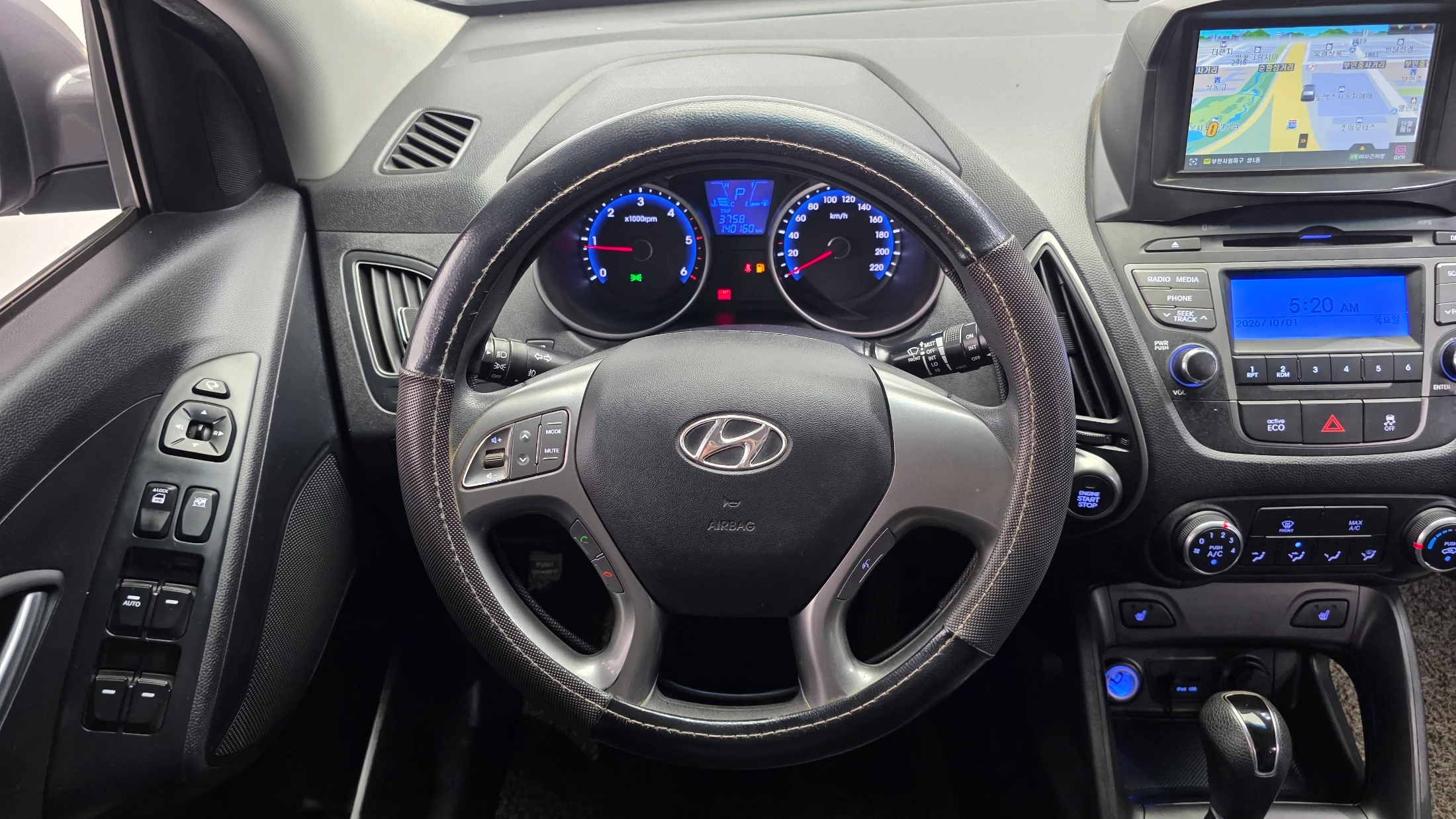 Hyundai Tucson ix, 2014 — фото 13