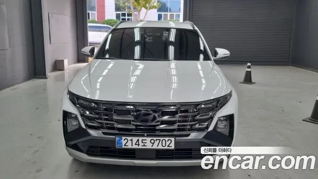 Hyundai Tucson Hybrid (NX4)
