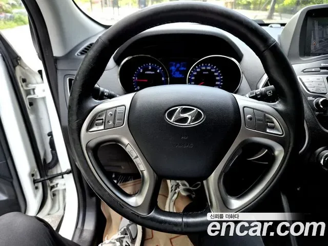 Hyundai Tucson ix, 2012 — фото 16
