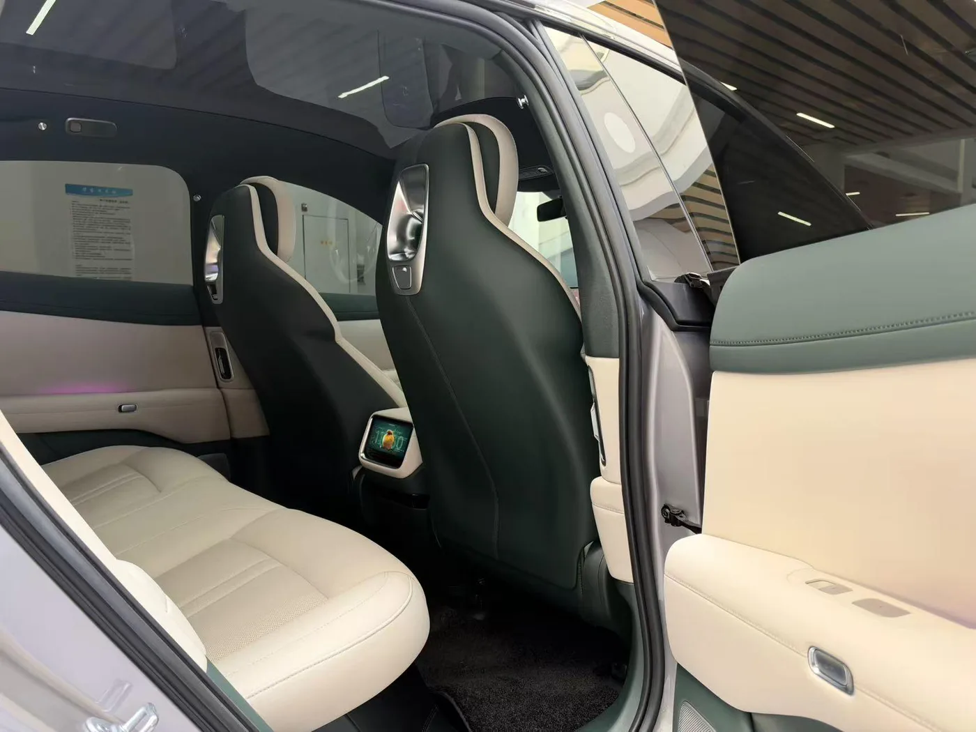 Xiaomi Auto Xiaomi YU7, 2026 — фото 19
