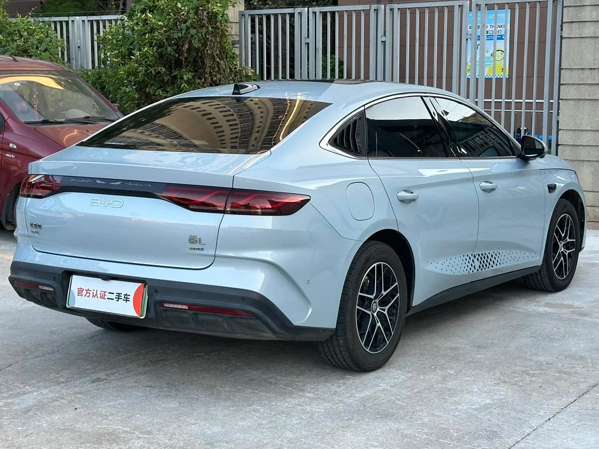 BYD Qin L DM, 2026 — фото 9