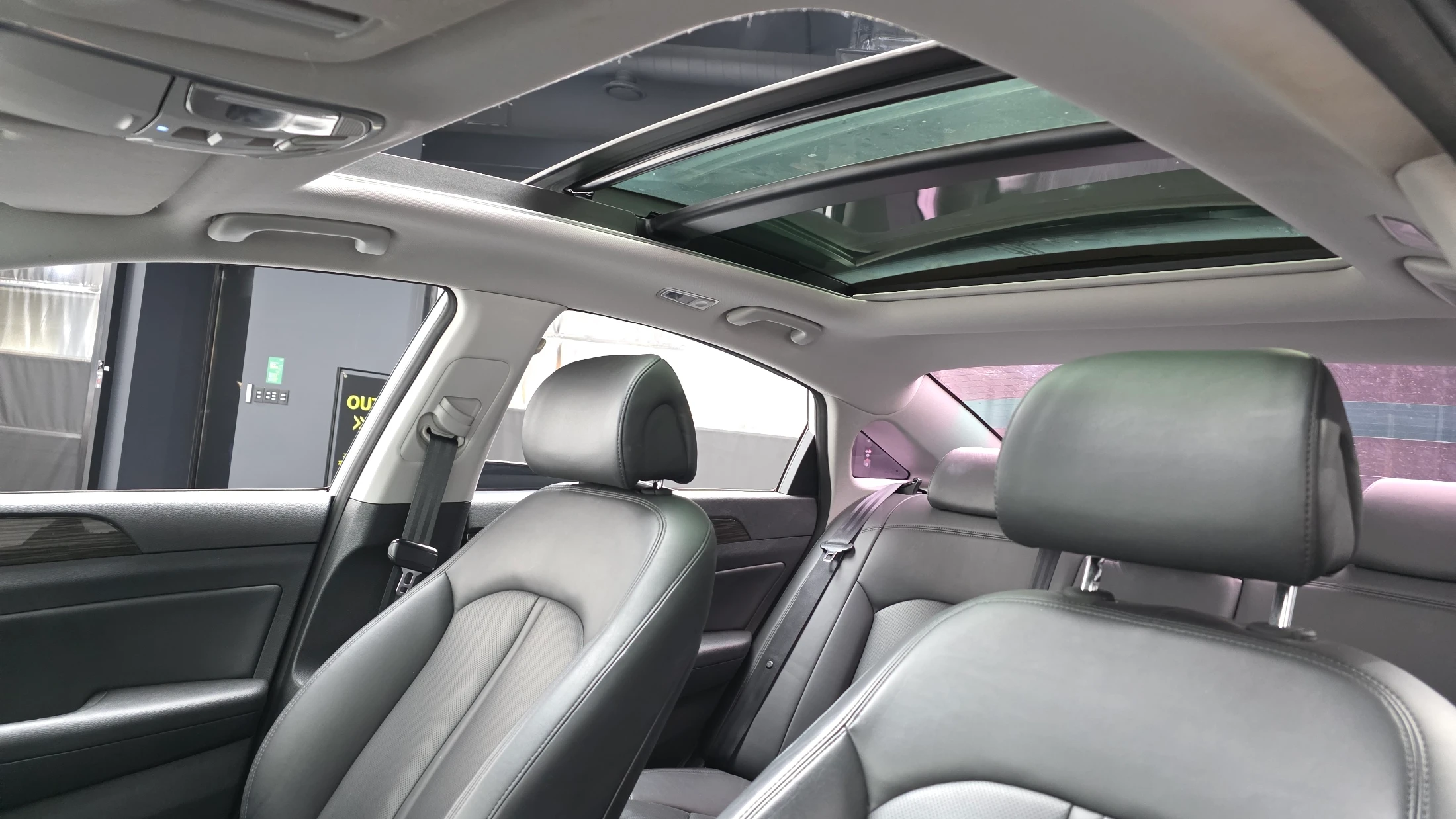 Hyundai Sonata LF Sonata, 2014 — фото 19