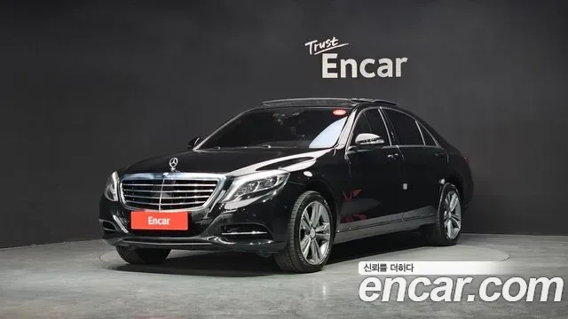 Mercedes-Benz S-Class W222