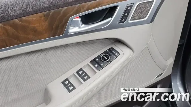 Genesis G80, 2016 — фото 20