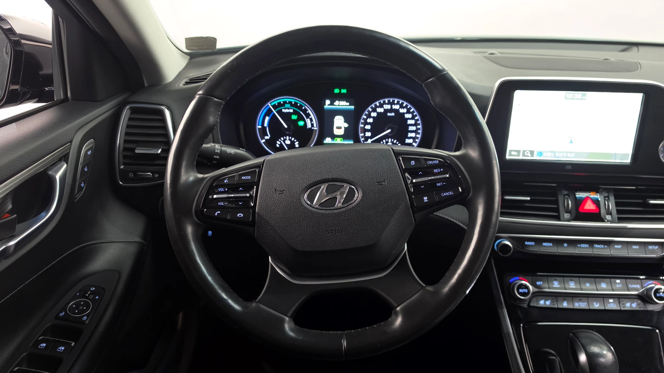 Hyundai Grandeur Ig Hybrid, 2017 — фото 12