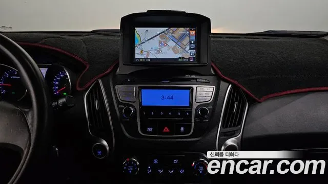 Hyundai Tucson ix, 2012 — фото 13