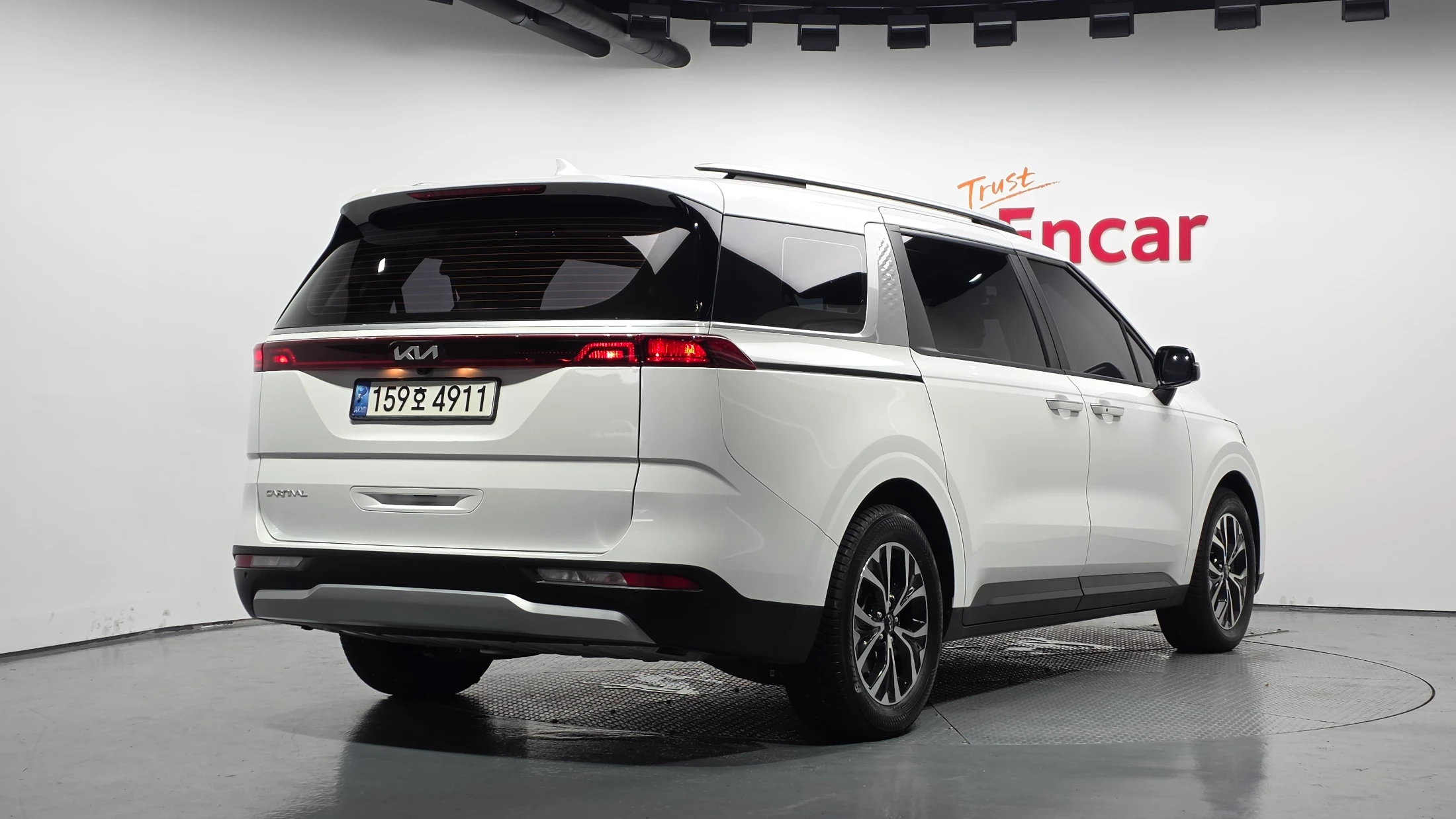 Kia Canival Carnival, 2022 — фото 2