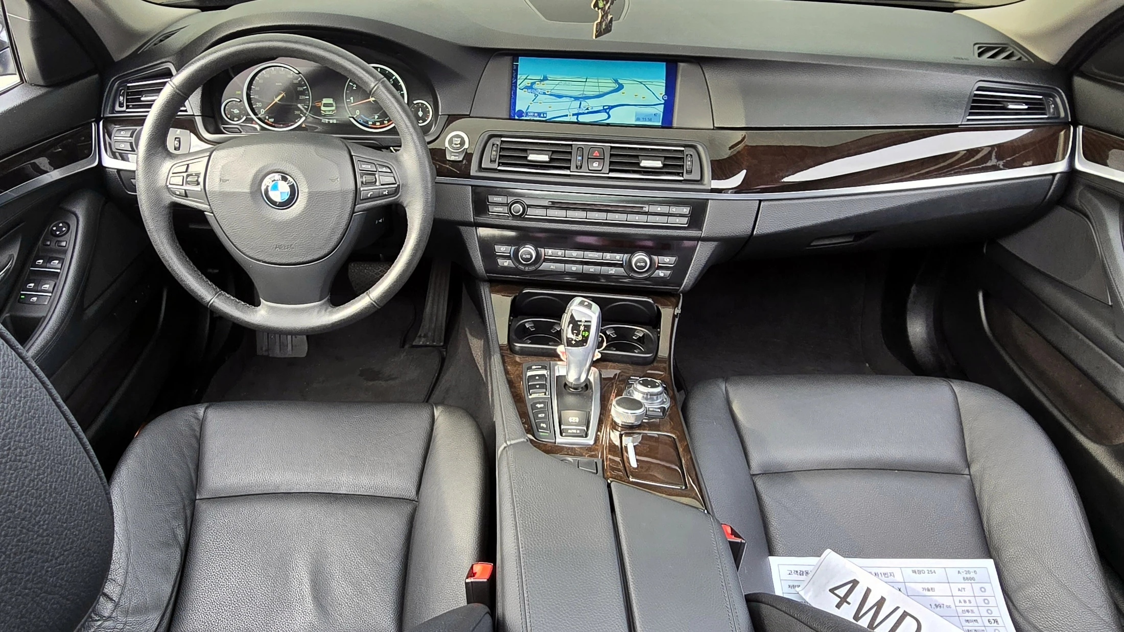 BMW 5-Series F10, 2013 — фото 7