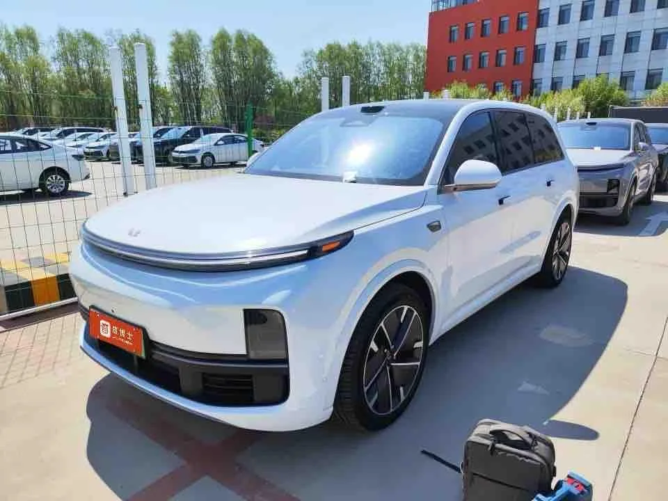 Li Auto Ideal L9