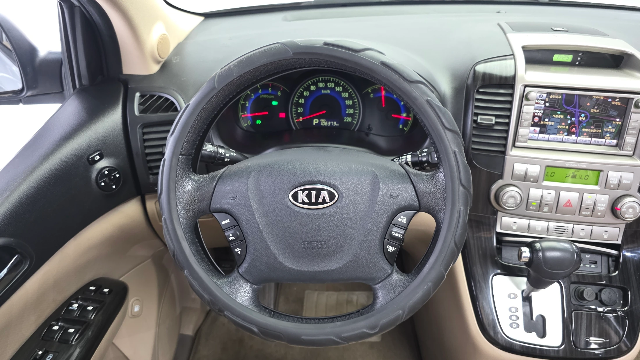 Kia Canival Carnival R, 2011 — фото 13