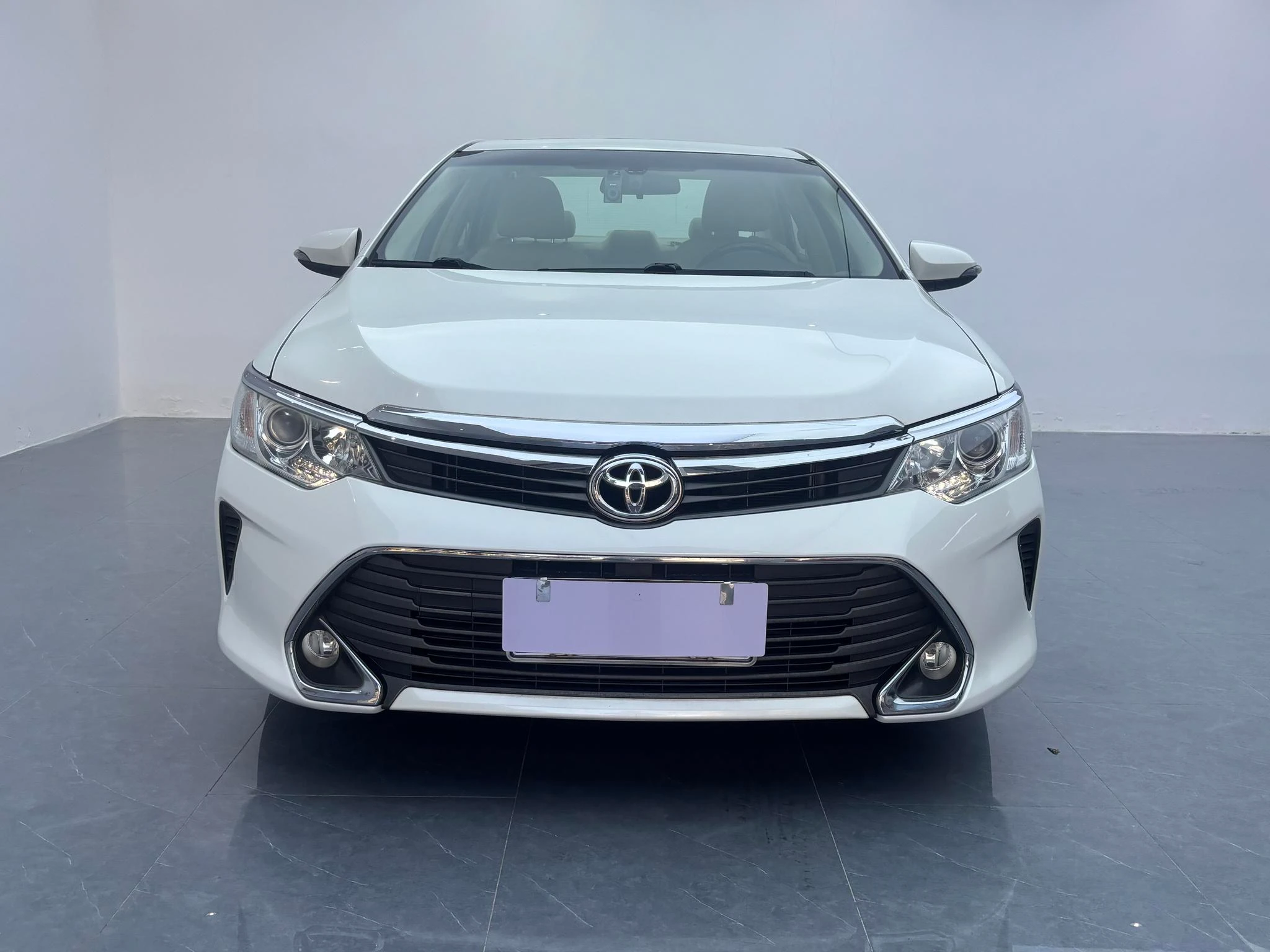 Toyota Camry, 2015 — фото 2