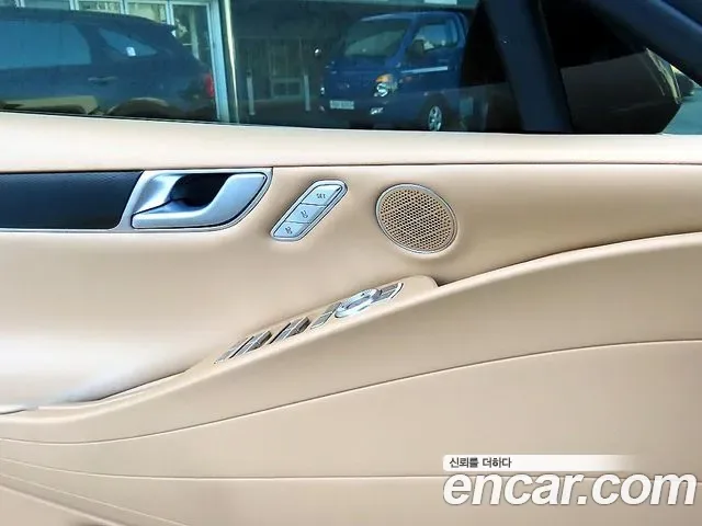 Genesis G80 RG3, 2024 — фото 12