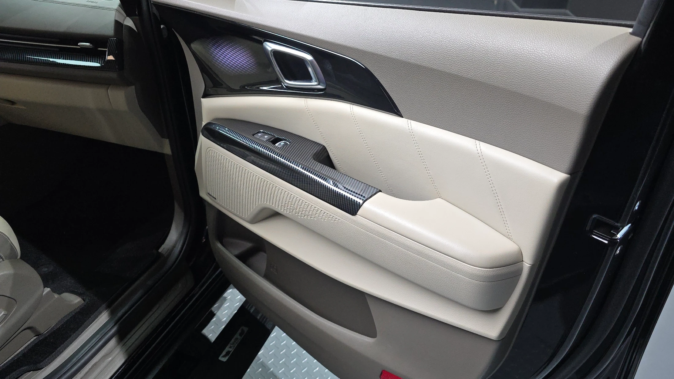 Kia Canival Carnival, 2022 — фото 25