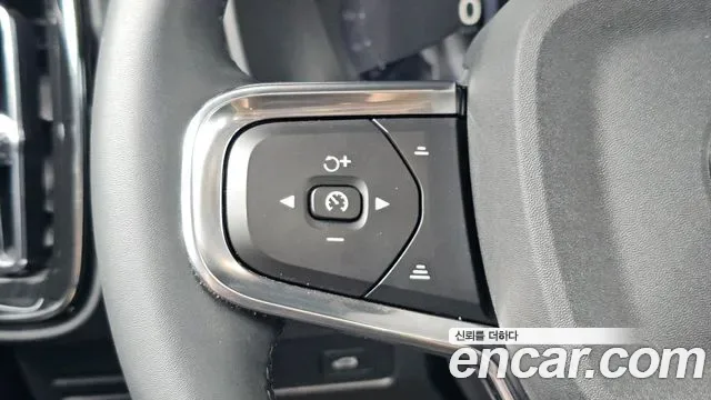 Volvo C40 Ricagiji, 2022 — фото 14
