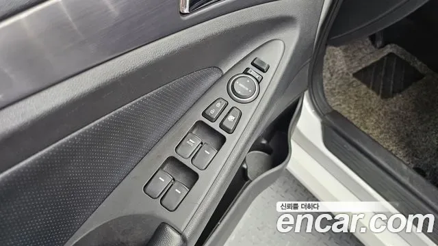 Hyundai Sonata Hybrid, 2013 — фото 12