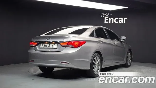 Hyundai Sonata, 2012 — фото 2