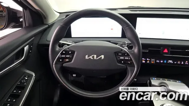 Kia Ev6, 2022 — фото 13