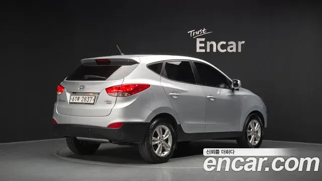 Hyundai Tucson ix, 2013 — фото 2