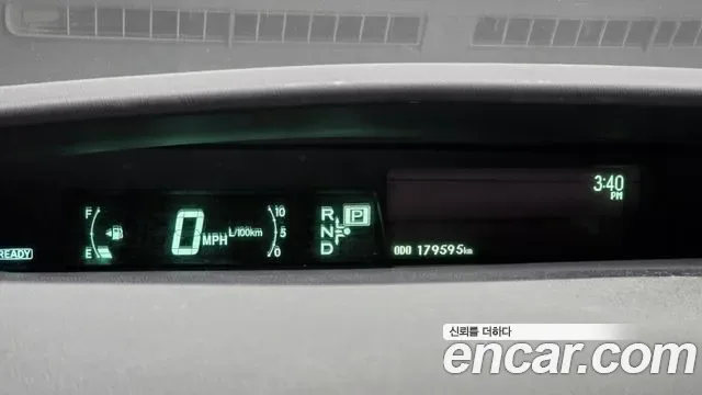 Toyota Prius, 2014 — фото 8