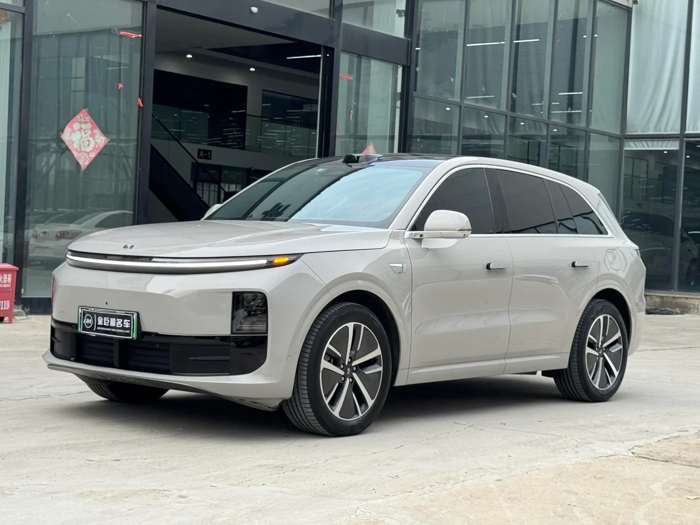 Li Auto Ideal L6