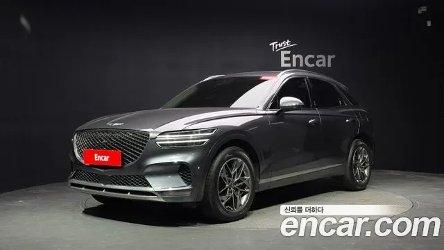 Genesis Gv70