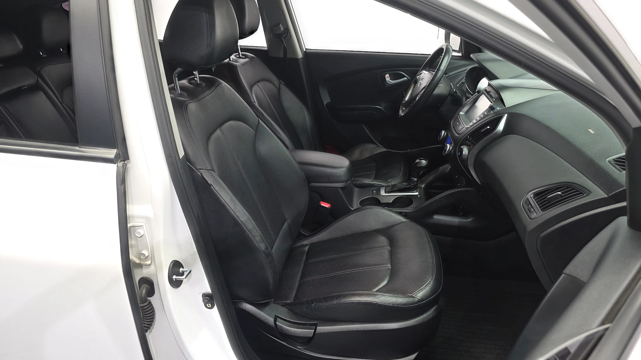 Hyundai Tucson ix, 2013 — фото 11