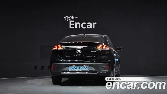 Hyundai Ioniq Ionic Electric, 2019 — фото 4