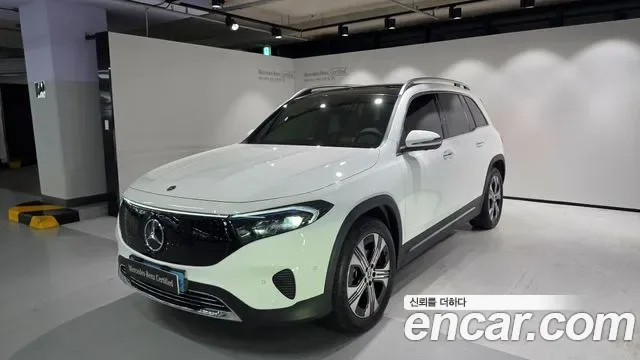 Mercedes-Benz Eqb X243