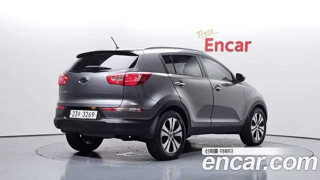Kia Sportage, 2010 — фото 2