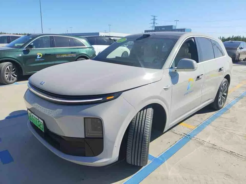 Li Auto Ideal L6