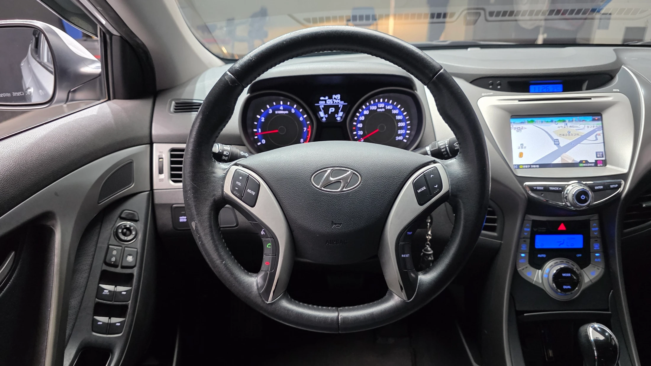 Hyundai Avante MD, 2011 — фото 14