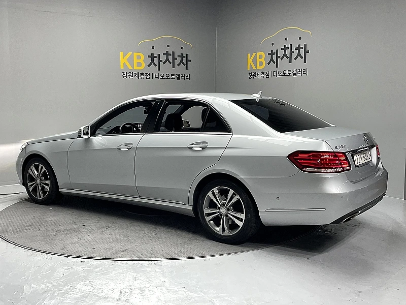 Mercedes-Benz E-Class W212, 2014 — фото 2