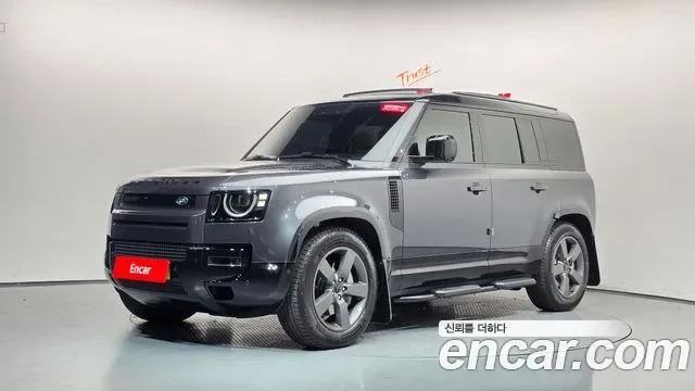 Land Rover Defender L663