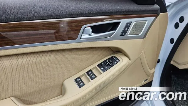 Genesis G80, 2016 — фото 16