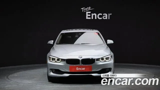 BMW 3-Series F30, 2013 — фото 3