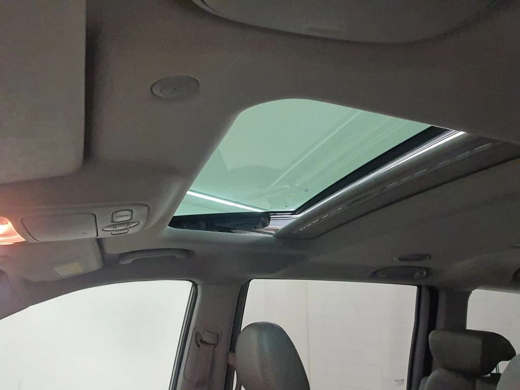 Kia Canival Carnival R, 2011 — фото 17