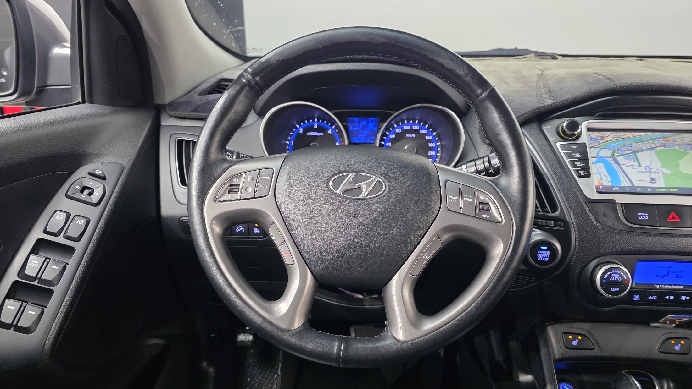 Hyundai Tucson ix, 2013 — фото 15