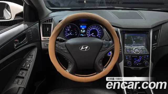 Hyundai Sonata Hybrid, 2012 — фото 13