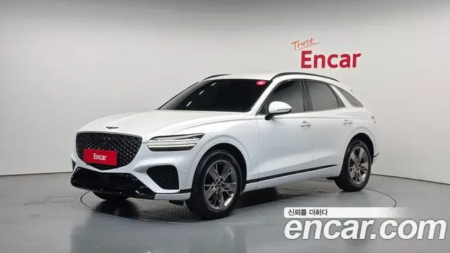Genesis Gv70