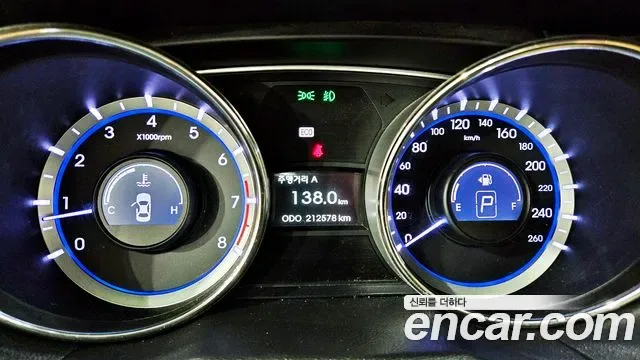 Hyundai Sonata YF Sonata, 2010 — фото 13