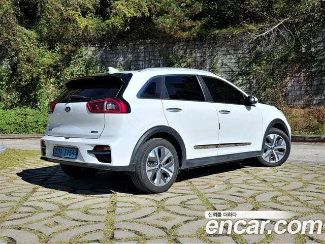 Kia Niro EV, 2019 — фото 2