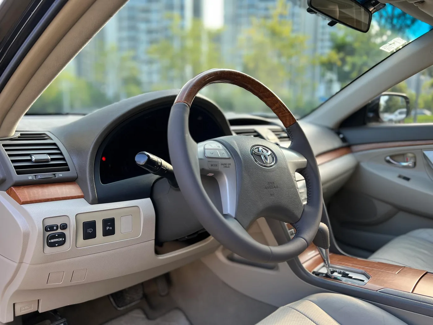 Toyota Camry, 2010 — фото 14