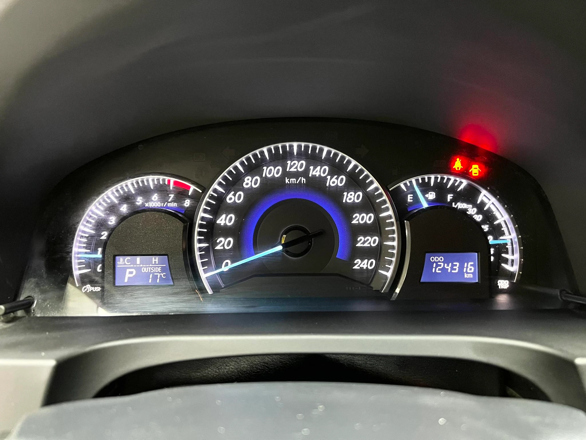 Toyota Camry, 2015 — фото 10