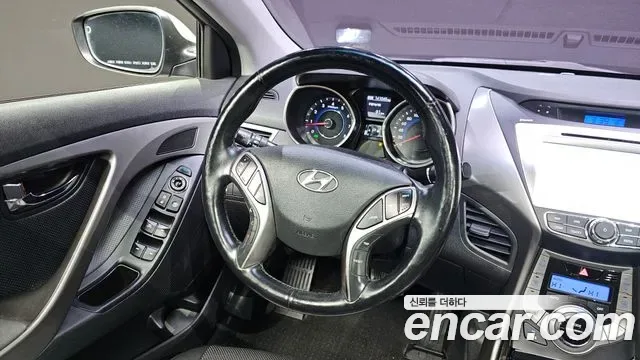 Hyundai Avante MD, 2013 — фото 13