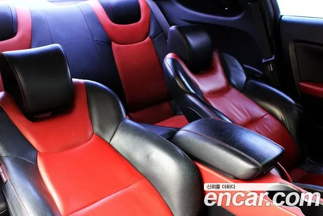 Hyundai Genesis Coupe, 2009 — фото 10