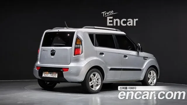 Kia Soul, 2009 — фото 2